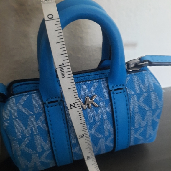 Michael Kors Duffle Keyfob - Picture 5 of 7